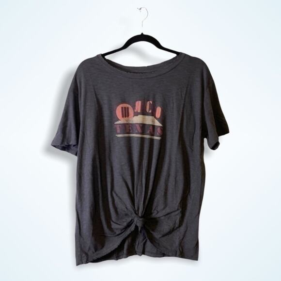 NWT Waco Texas Cropped Graphic T-Shirt XL - Picture 1 of 10